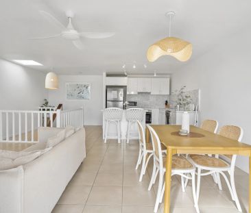 Live the Noosa Lifestyle – Contemporary 2-Bed Unit with Pool - Photo 5