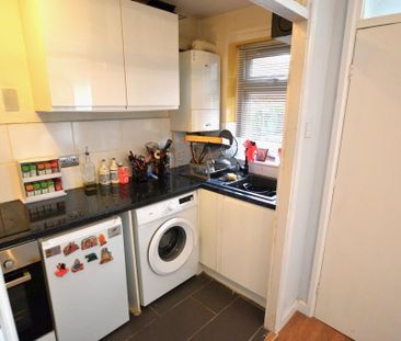 1 bedroom ground floor maisonette to rent - Photo 4