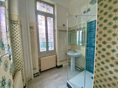 Location Appartement 4 pièces 159m² - Photo 5