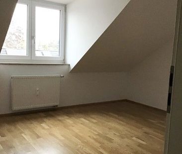 Erstbezug: neu ausgebaute 2-Zimmer Dachgeschosswohnung - Photo 5