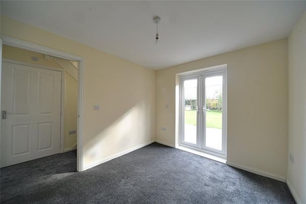 5 bedroom detached house to rent - Photo 1