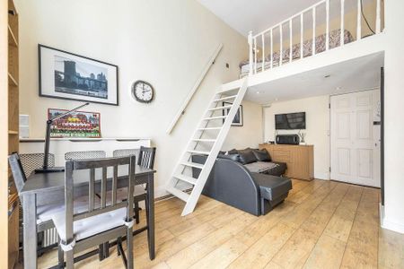 Studio to rent - Photo 2