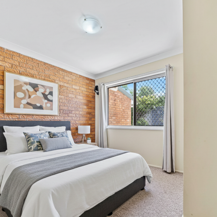 Conveniently Located 3 Bedroom Townhouse - Photo 1