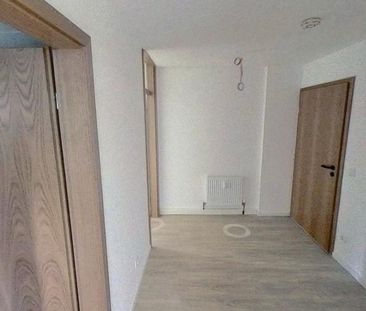 Charmante 1-Zimmer-Souterrainwohnung mit großer Terrasse - Photo 5