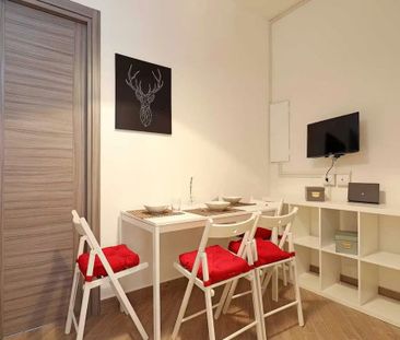 Via Antonino Lo Surdo, Rome, Lazio 00146 - Photo 1