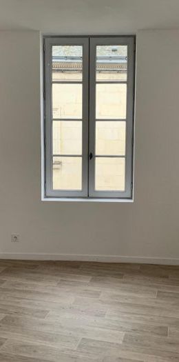 Appartement à louer, 2 pièces - Bouchemaine 49080 - Photo 1
