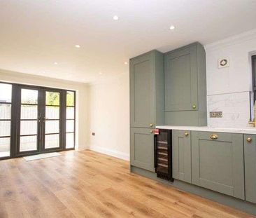 Mistleigh Court, Shorter Avenue, Shenfield, CM15 - Photo 3