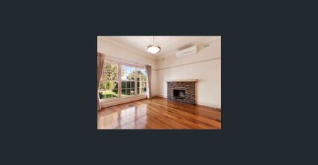 Charming Three-Bedroom Home in a Prime Lifestyle Location - Photo 3