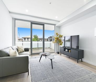 Executive Lifestyle Living - Fully Furnished Apartment - Photo 1