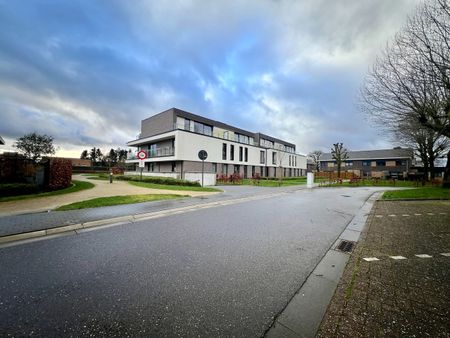 Nieuwbouwappartement met drie slaapkamers en gezellig terras vlakbij het centrum van Lanaken! - Photo 2