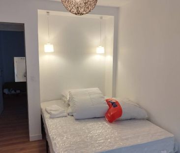 T3 52 m² refait à neuf jardin privé – Cardo Facs - Photo 2