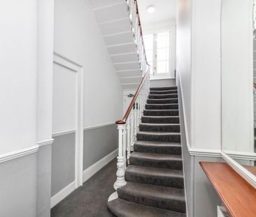 Belgrave Road, London SW1V - Photo 3