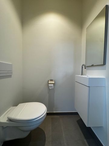 Gerenoveerde woning met 3 slaapkamers en tuin - Foto 2