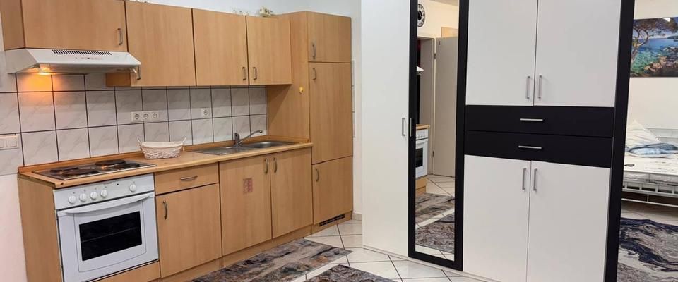 Modern Apartment mit Küche und Möbel in beste Lage - Foto 1