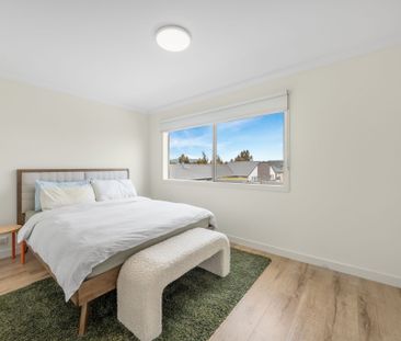 8/8 Henry Kendall Street, Franklin ACT 2913 - Townhouse For Rent | ... - Photo 5