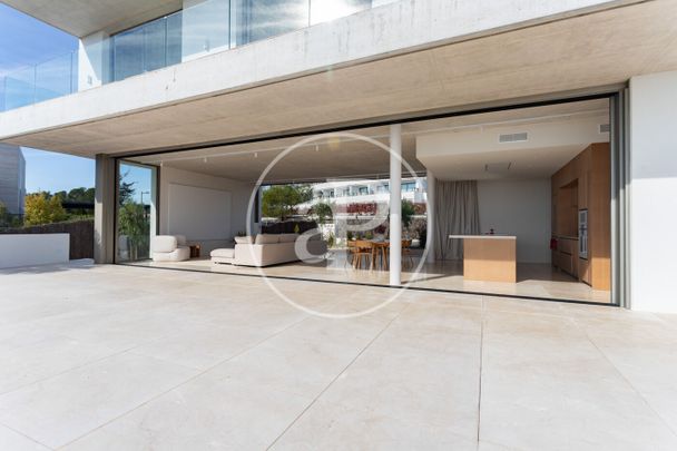 Furnished house for rent on Molí Street (Can Girona) - Photo 1