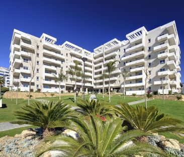 Middle Floor Apartment in Nueva Andalucía - Photo 1