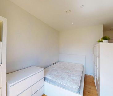 Studio to rent - Photo 6