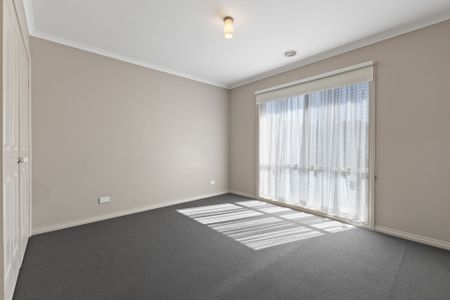 1/25 Barkly Street Ringwood VIC - Photo 3