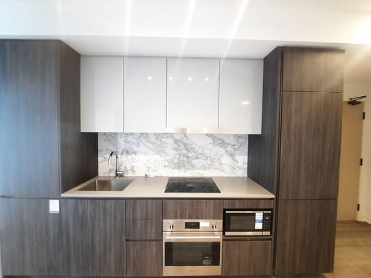 For Lease - 8 Interchange Way Unit# 501, Vaughan, Ontario - Photo 1