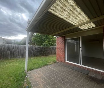 447 Morris Road, 3029, Truganina Vic - Photo 2