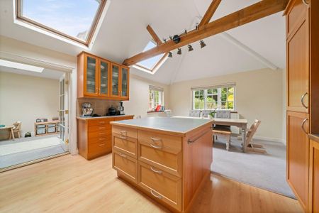 4 bedroom house to rent - Photo 2