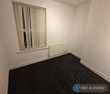 3 bedroom end of terrace house to rent - Photo 5