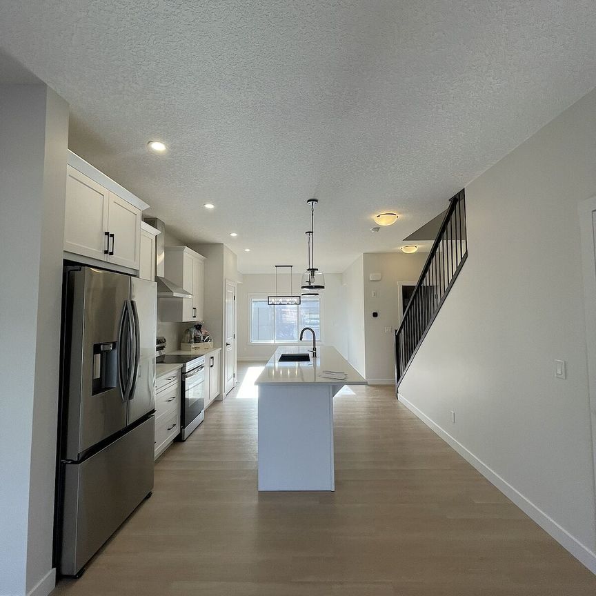 179 Lewiston Drive Northeast, Calgary - Photo 1