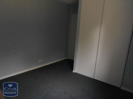 Location Appartement 2 pièces 54m² CHATEAUROUX 36000 - Photo 2