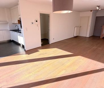 Appartement te huur in Lanaken voor € 1.125 met 3 slaapkamers - Photo 1