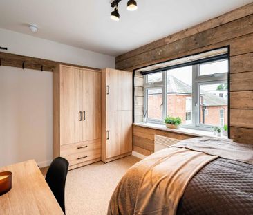 1 bedroom in a flat share to rent - Photo 5