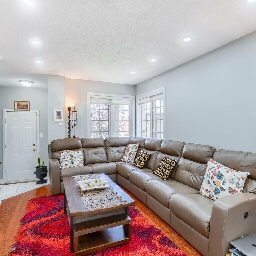For Lease - 5658 Glen Erin Drive Unit# 7, Mississauga, Ontario - Photo 1