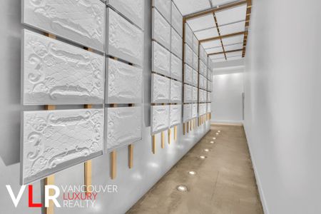 Condo in Downtown Vancouver, BC - Photo 5