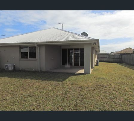 27 Galleon Cct, Shoal Point, Qld 4750 - Photo 1