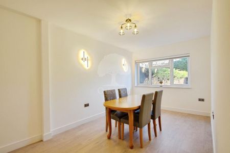 5 bedroom semi-detached house to rent - Photo 4