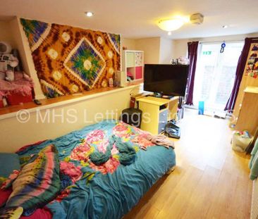 2 Bedroom Flat for rent in Estcourt Avenue - Photo 2