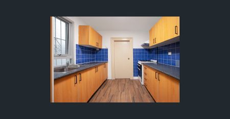 Stylish 3-Bedroom Terrace in the Heart of Bondi Junction - Photo 4