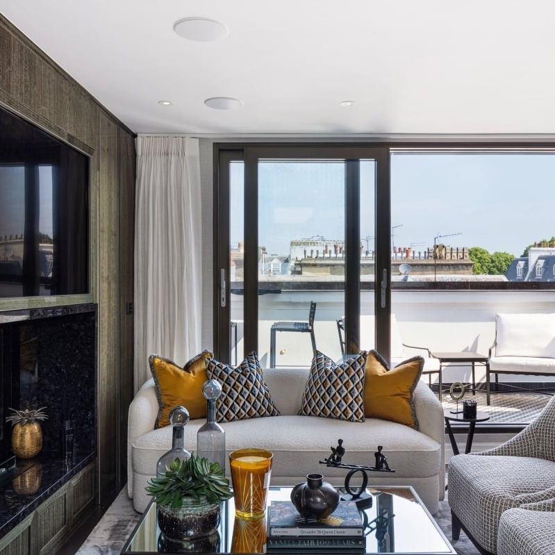 3 bedroom flat to rent - Photo 1