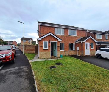 Terry's Way, Llanharan, Pontyclun, CF72 9UJ - Photo 1