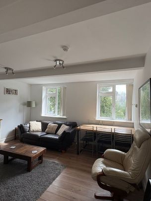 1 Bed Flat, Birdhurst Road, CR2 - Photo 1