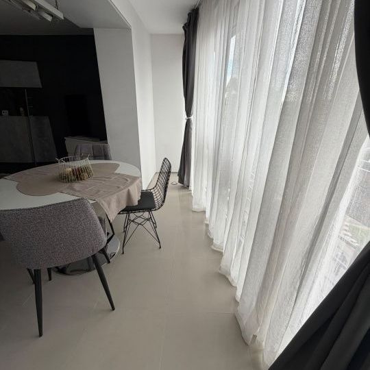 Studio Centru, etaj 3, modern - Fotografie 1