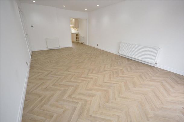 3 bedroom apartment to rent - Photo 1