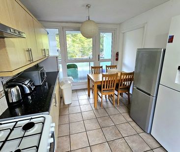 Room in a Shared House, Chilton Street, E2 - Photo 1