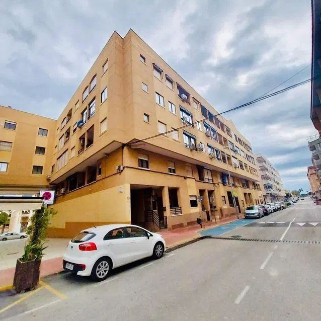 Alquiler de piso en Zona Pueblo - Photo 1