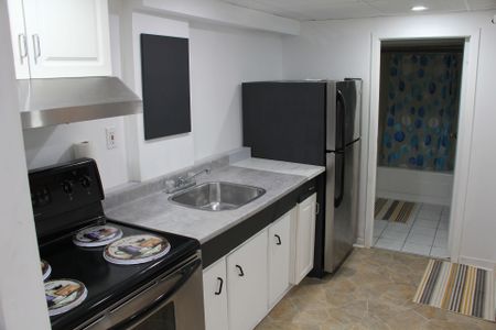 For Lease - 17 Mystic Avenue Unit# Lower, Toronto, Ontario - Photo 3