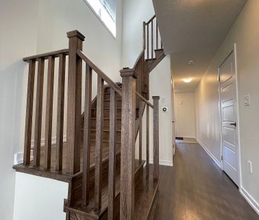For Lease - 12 Pagebrook Crescent, Hamilton, Ontario - Photo 1