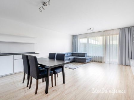 Pronájem bytu 2+kk 71 m2 - Фото 3