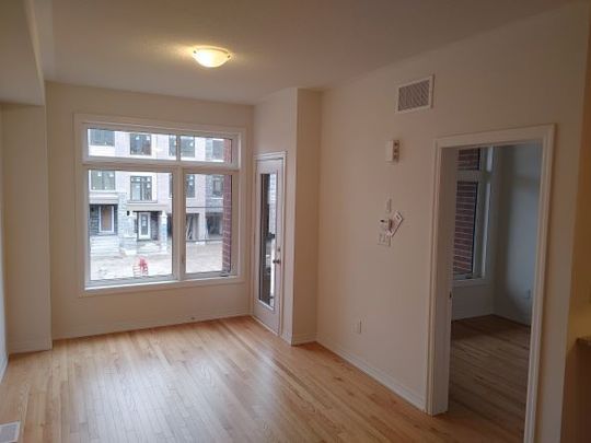 For Lease - 56 Delano Way, Newmarket, Ontario - Photo 1