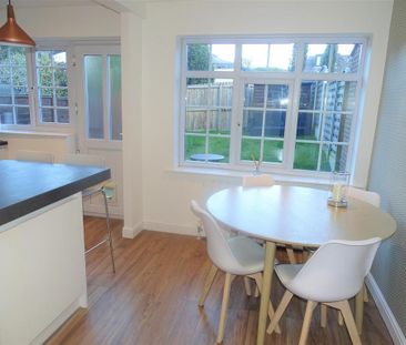3 bedroom terraced house to rent - Photo 4