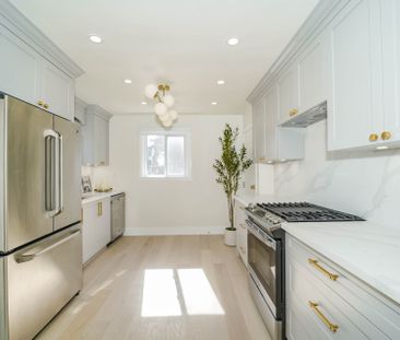 For Lease - 82 Admiral Road, Ajax, Ontario - Photo 4